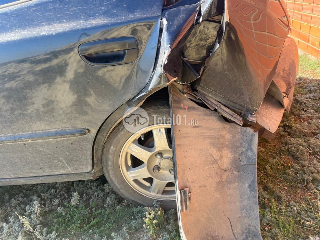 Фото Hyundai Accent 10