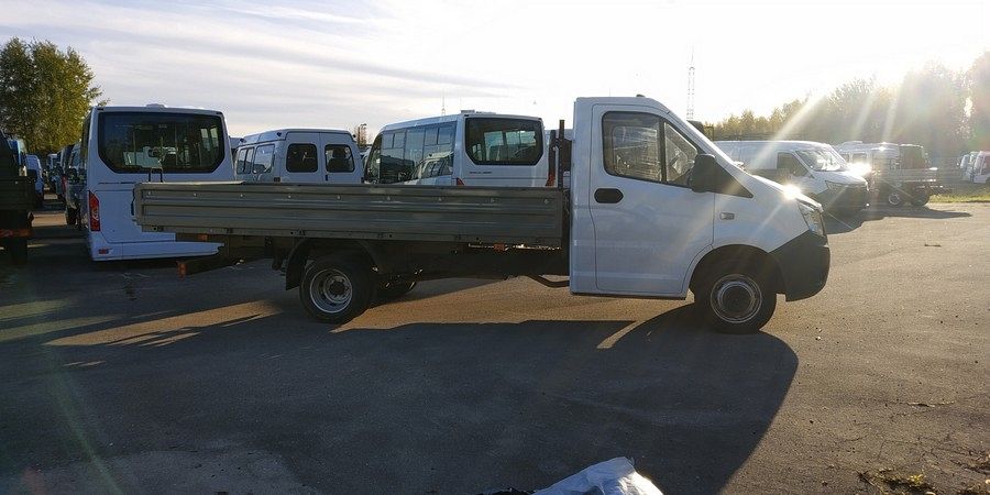 Фото НАЗ Газель Next 8