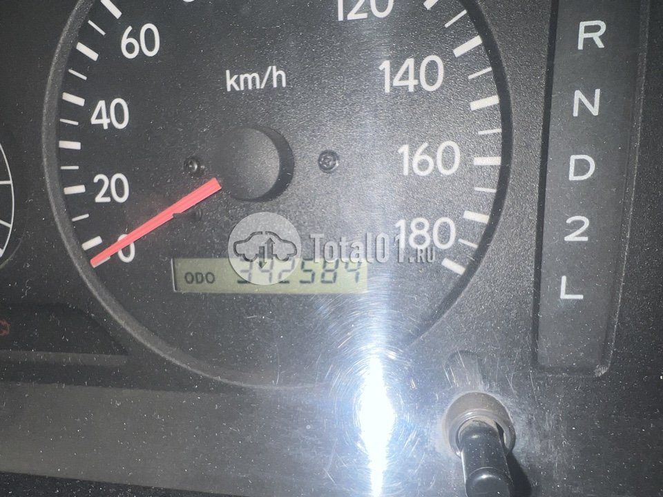 Фото Toyota Carina 28