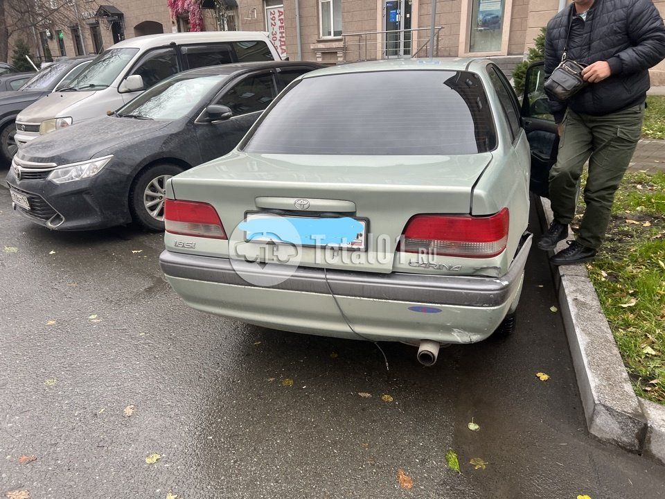 Фото Toyota Carina 70