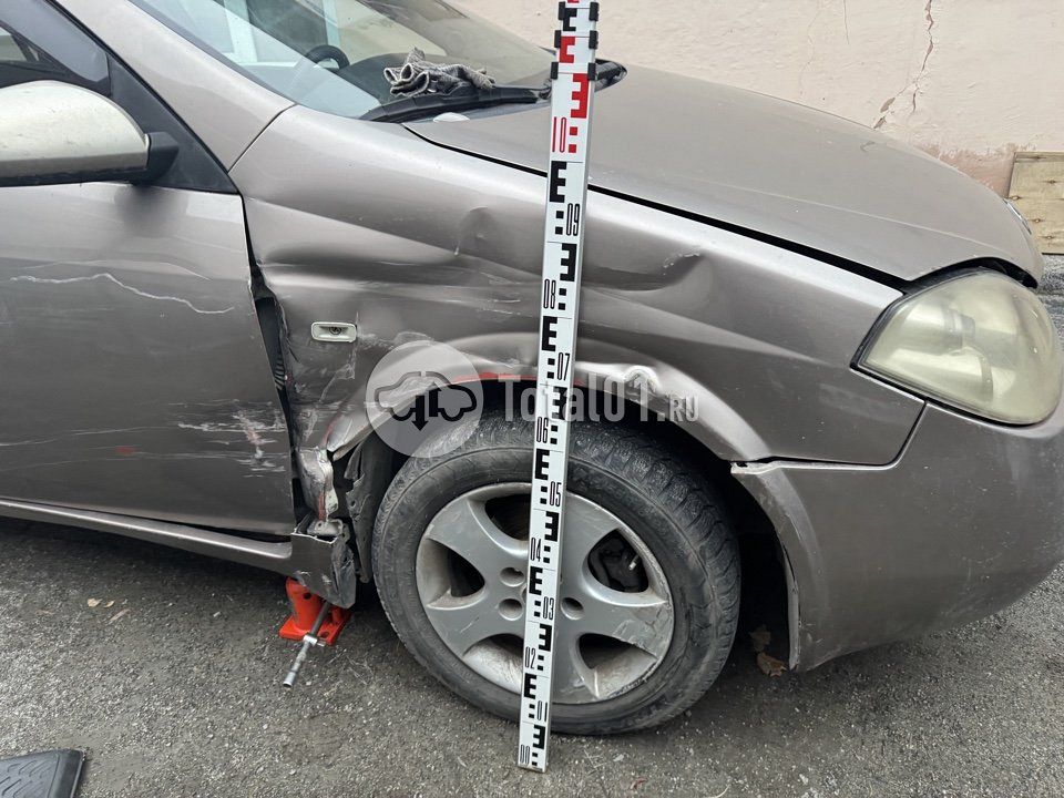 Фото Nissan Primera 84