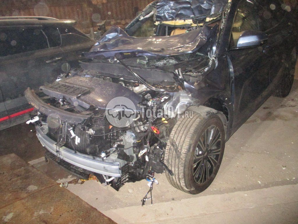 Фото Geely EX5 26