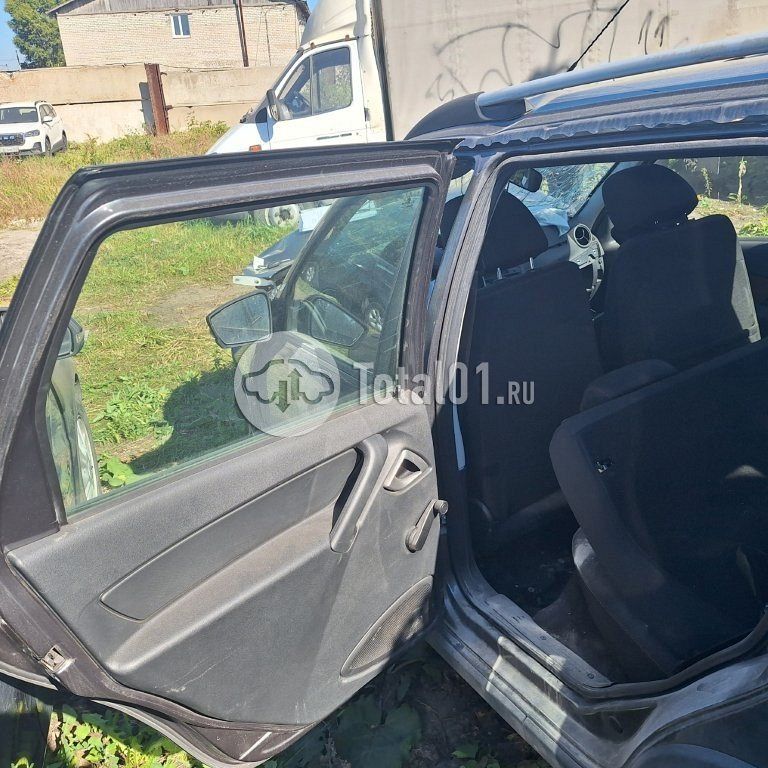 Фото ВАЗ (LADA) Granta 26