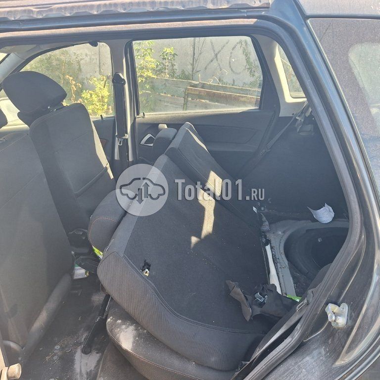 Фото ВАЗ (LADA) Granta 28