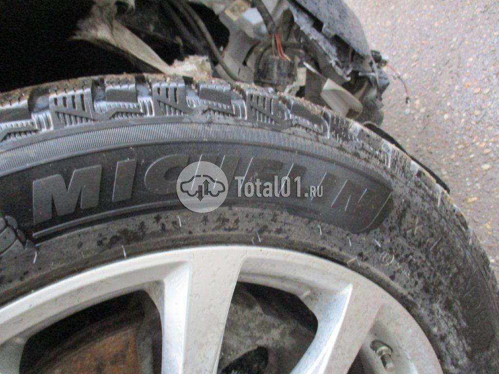Фото KIA Sorento 32