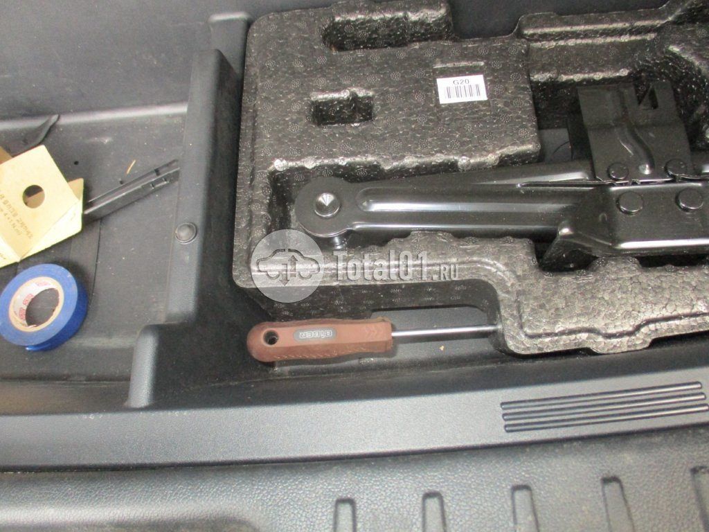 Фото KIA Sorento 146