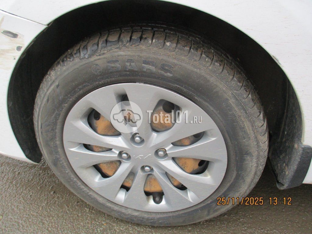 Фото KIA Rio 16
