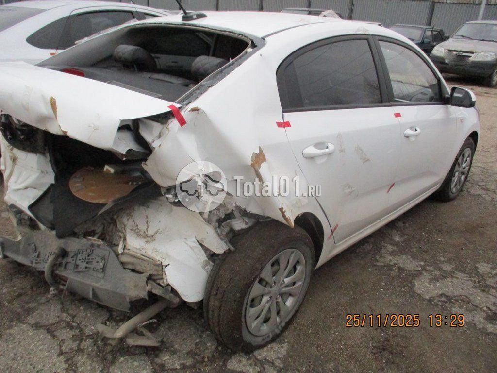 Фото KIA Rio 84