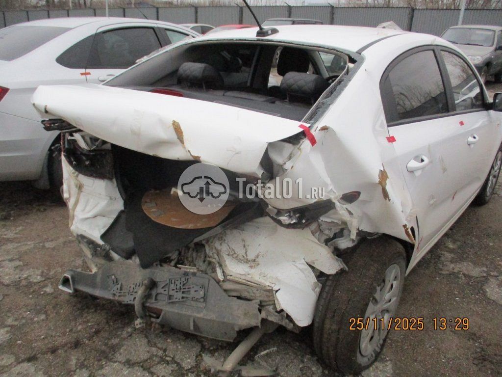Фото KIA Rio 86