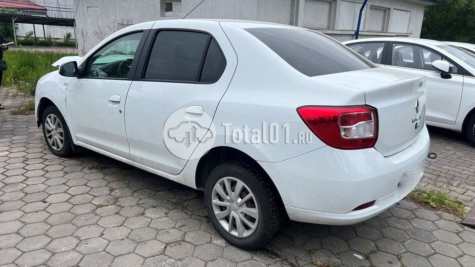 Фото Renault Logan 2
