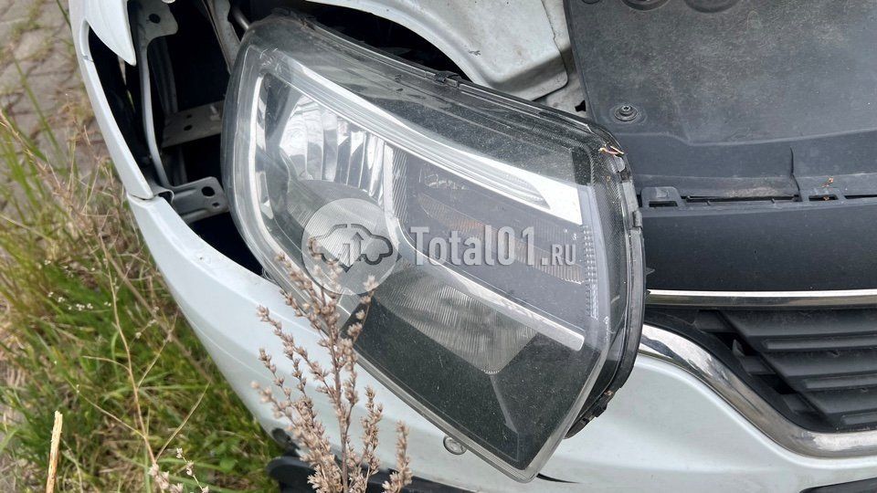 Фото Renault Logan 58
