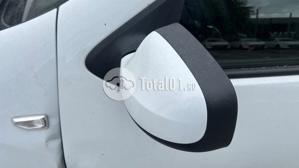 Фото Renault Logan 68