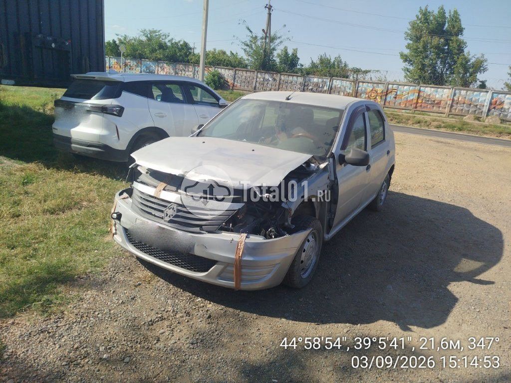 Фото Renault Logan 4