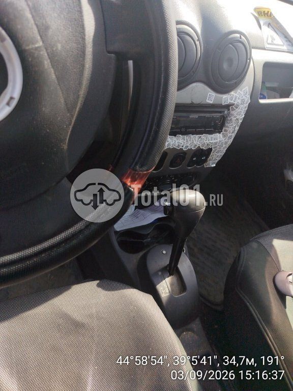 Фото Renault Logan 20