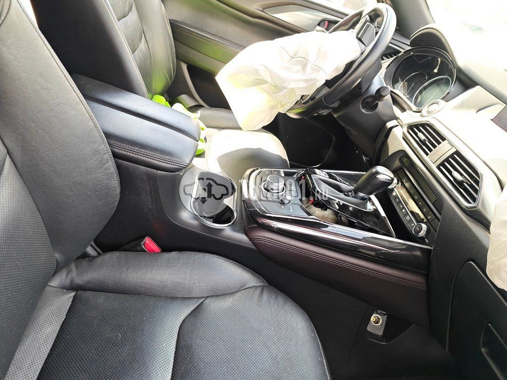 Фото Mazda CX-9 102