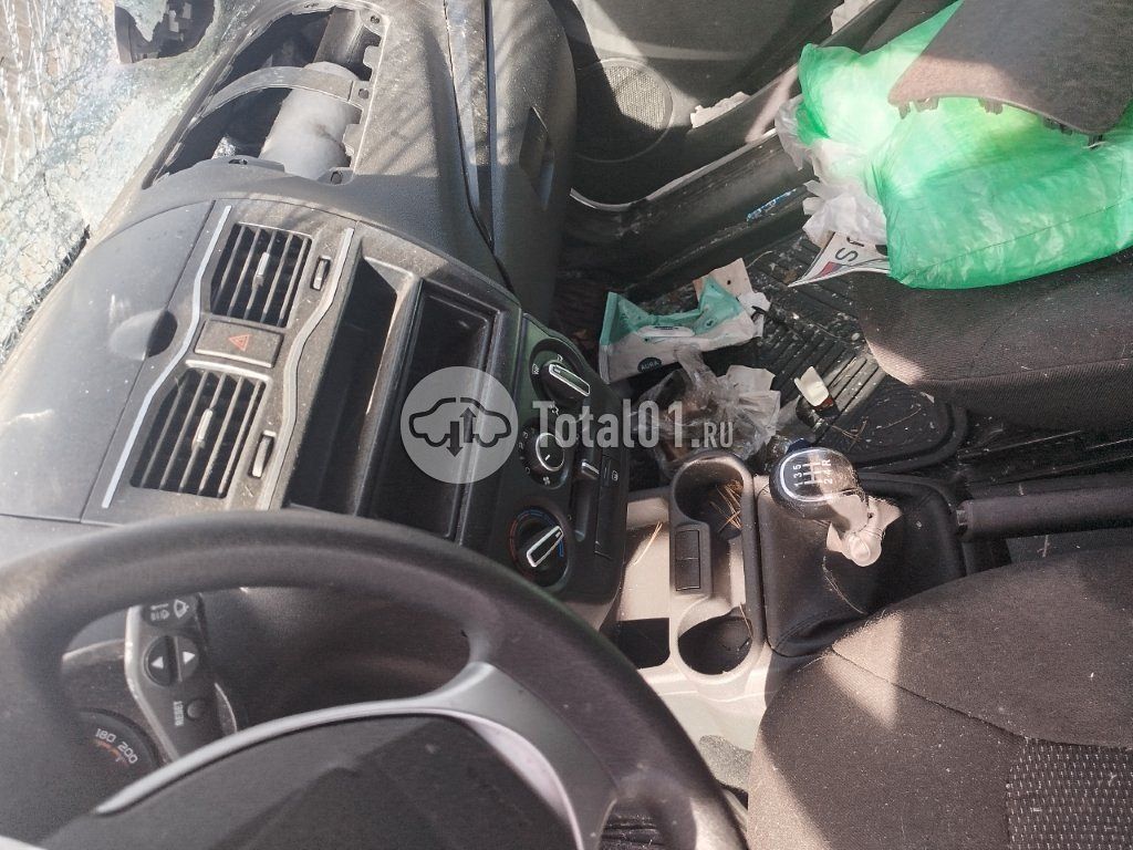 Фото ВАЗ (LADA) Granta 28