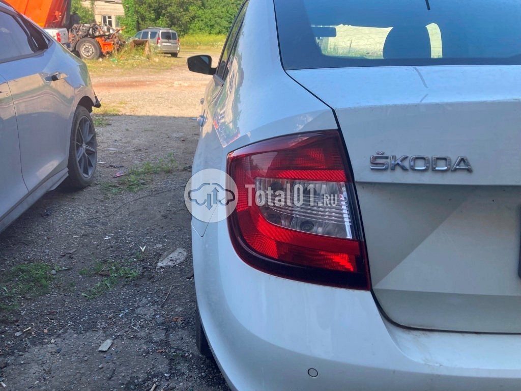 Фото Skoda Rapid 126