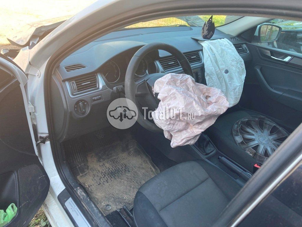 Фото Skoda Rapid 222
