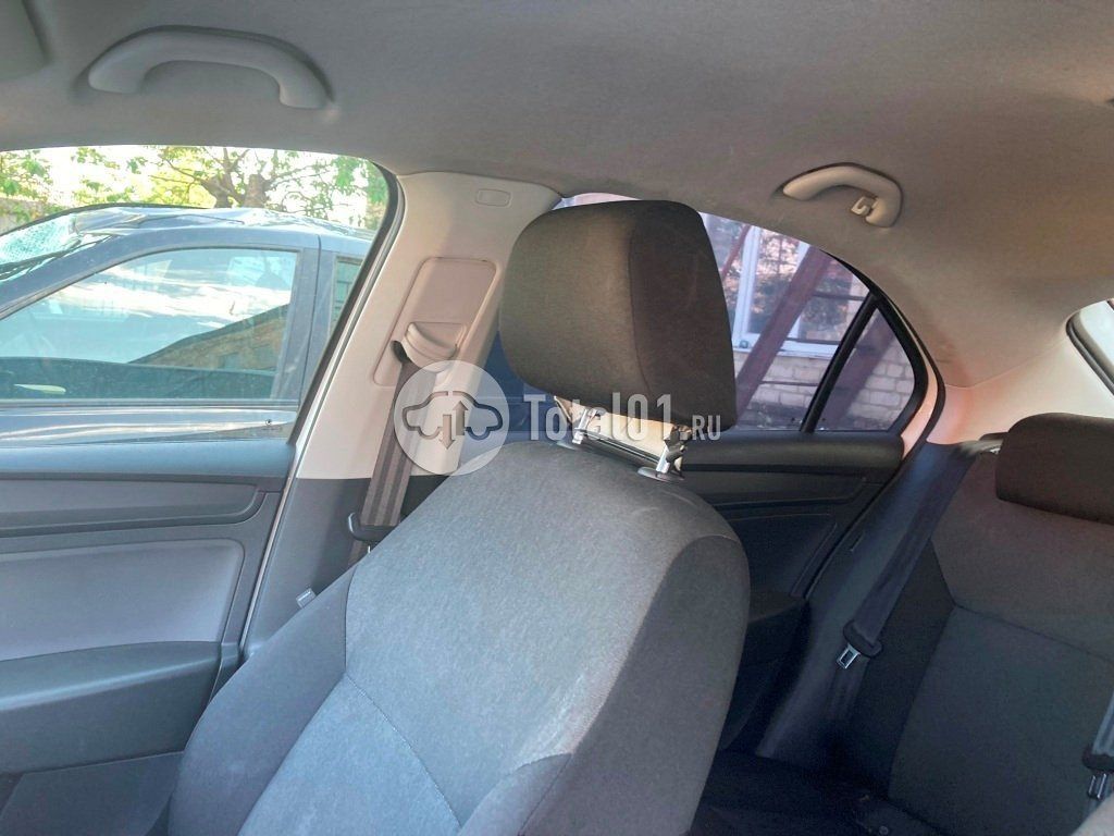 Фото Skoda Rapid 230