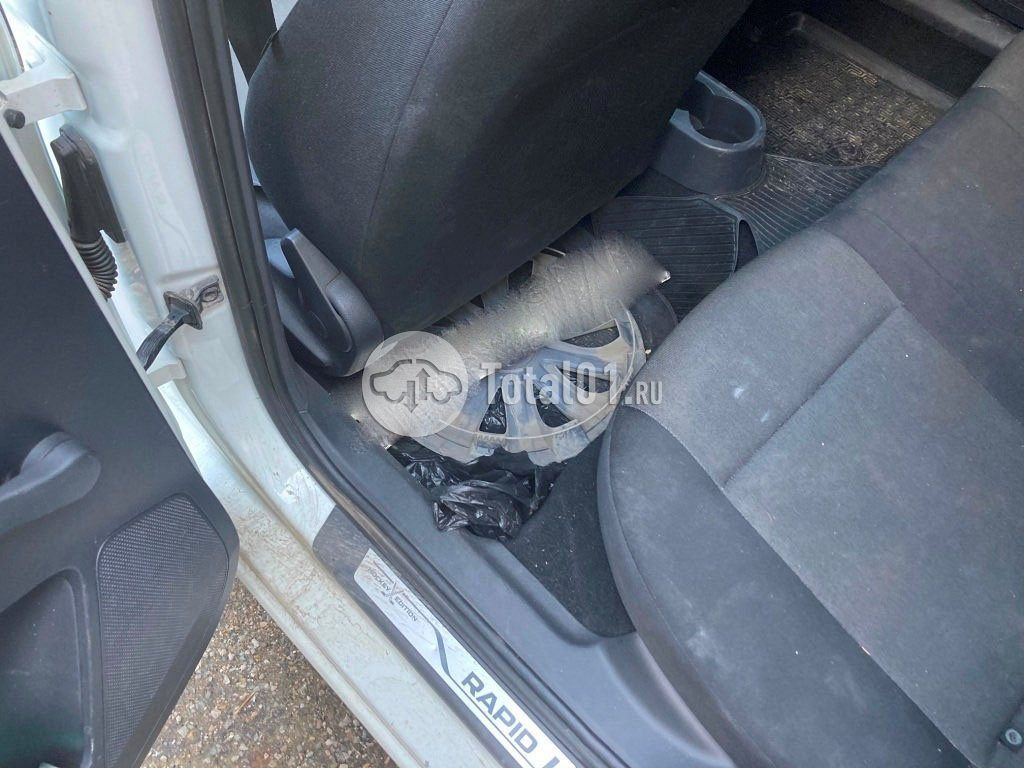 Фото Skoda Rapid 242