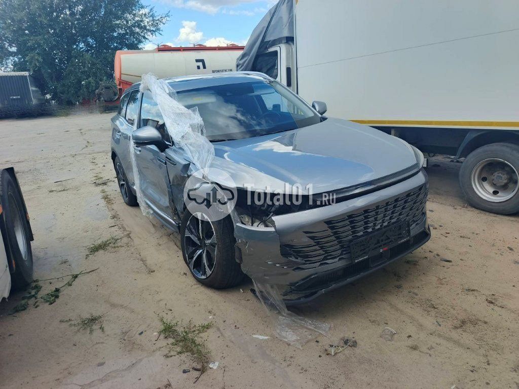 Фото BAIC X75 8
