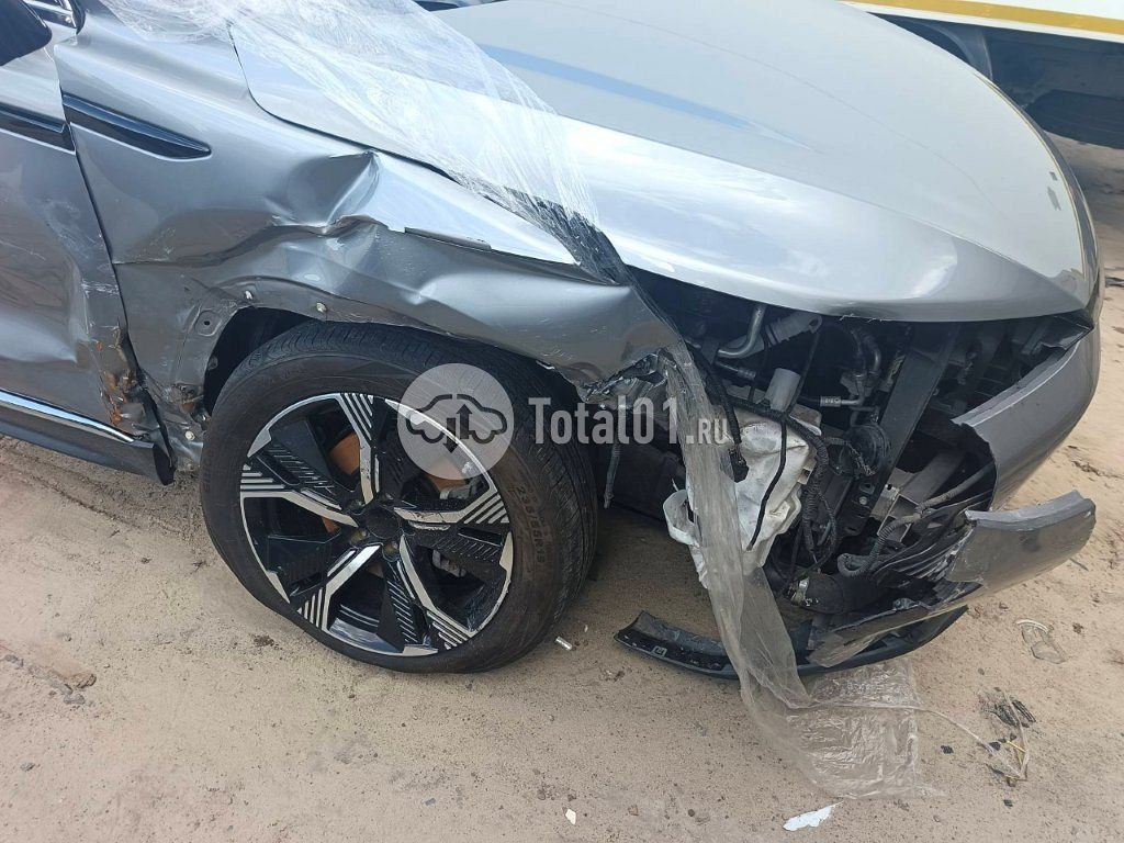 Фото BAIC X75 12