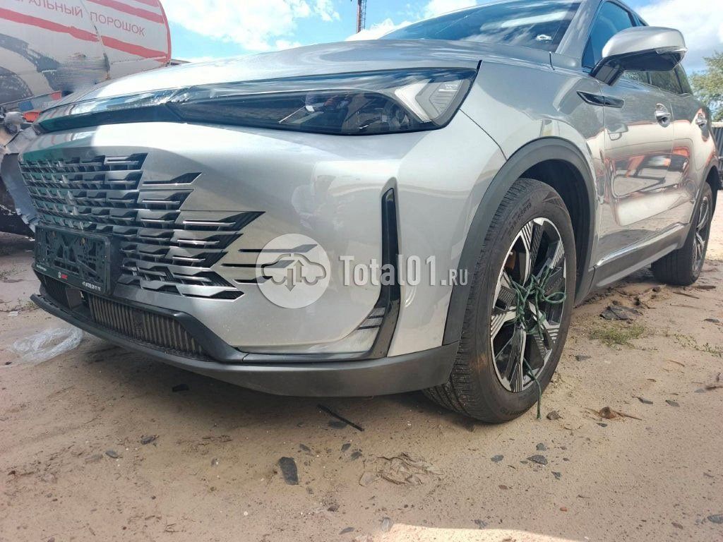 Фото BAIC X75 18