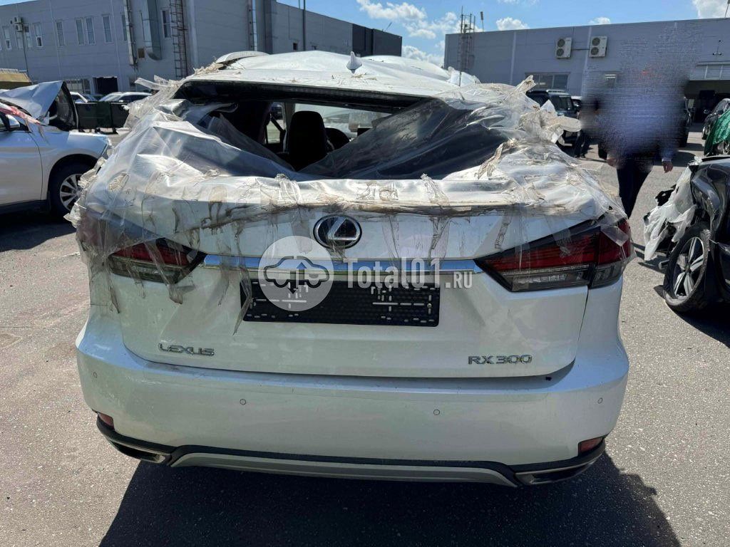 Фото Lexus RX 70