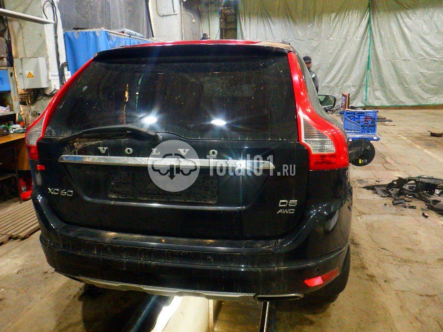 Фото Volvo XC60 14