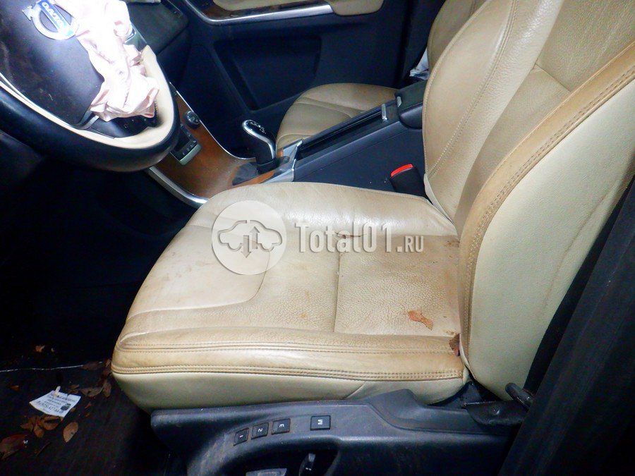 Фото Volvo XC60 78