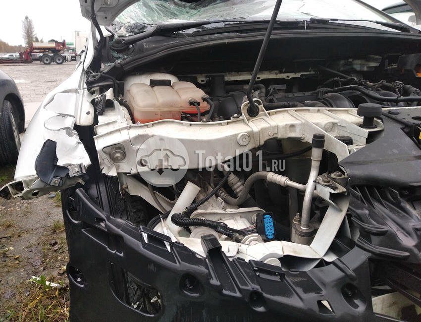 Фото Ford Focus 16