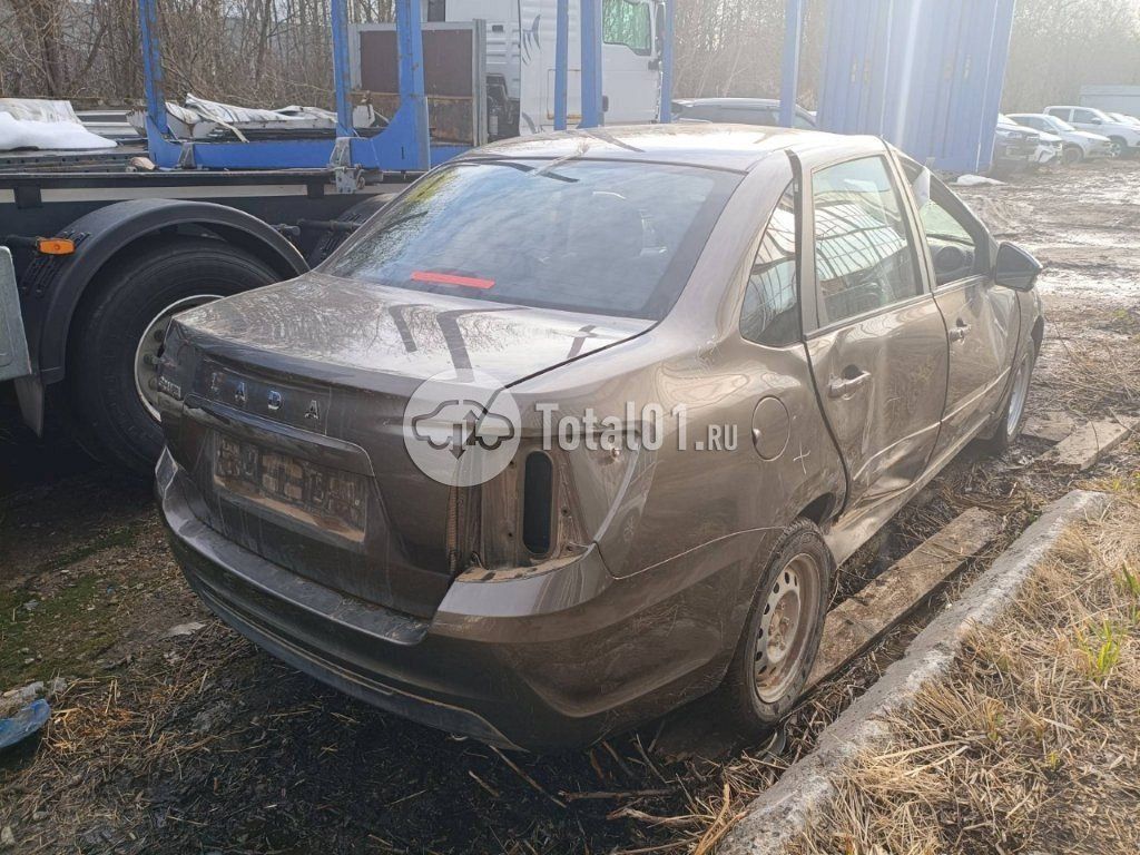 Фото ВАЗ (LADA) Granta 8