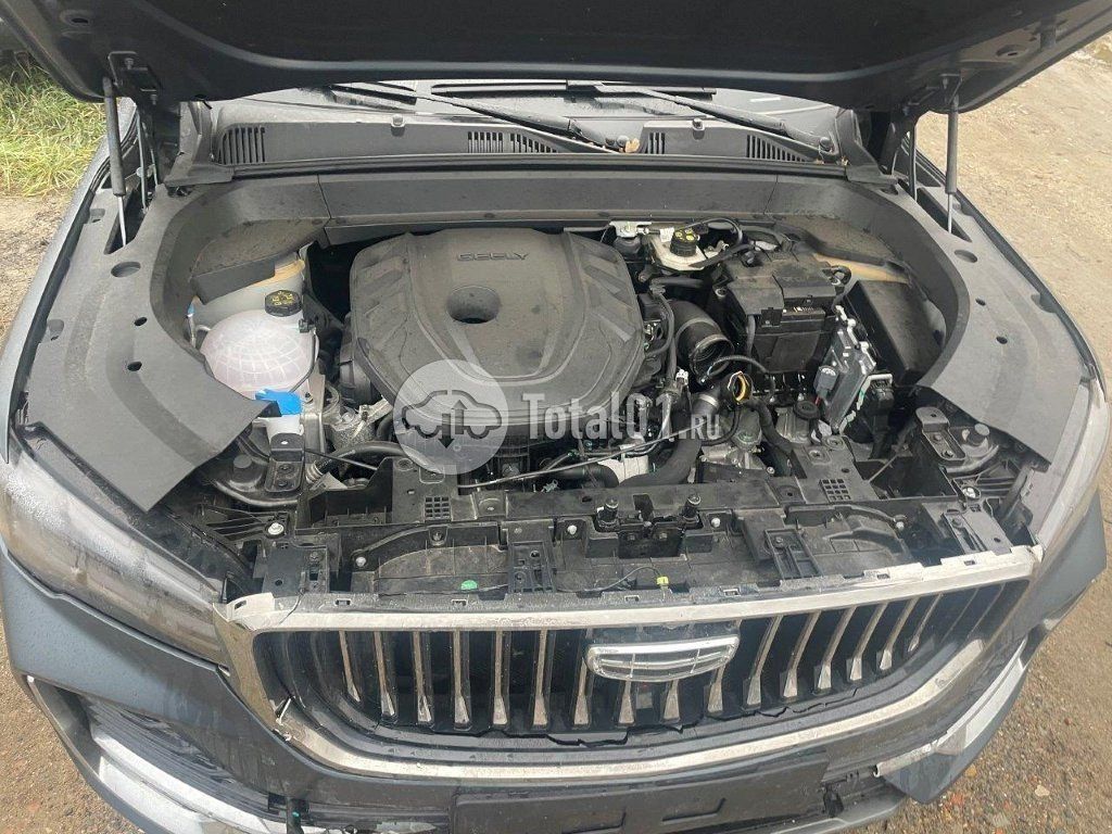 Фото Geely Monjaro 10