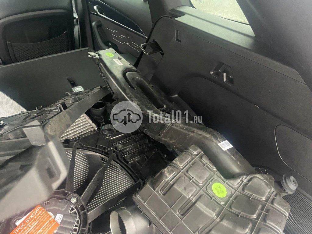 Фото Geely Monjaro 32