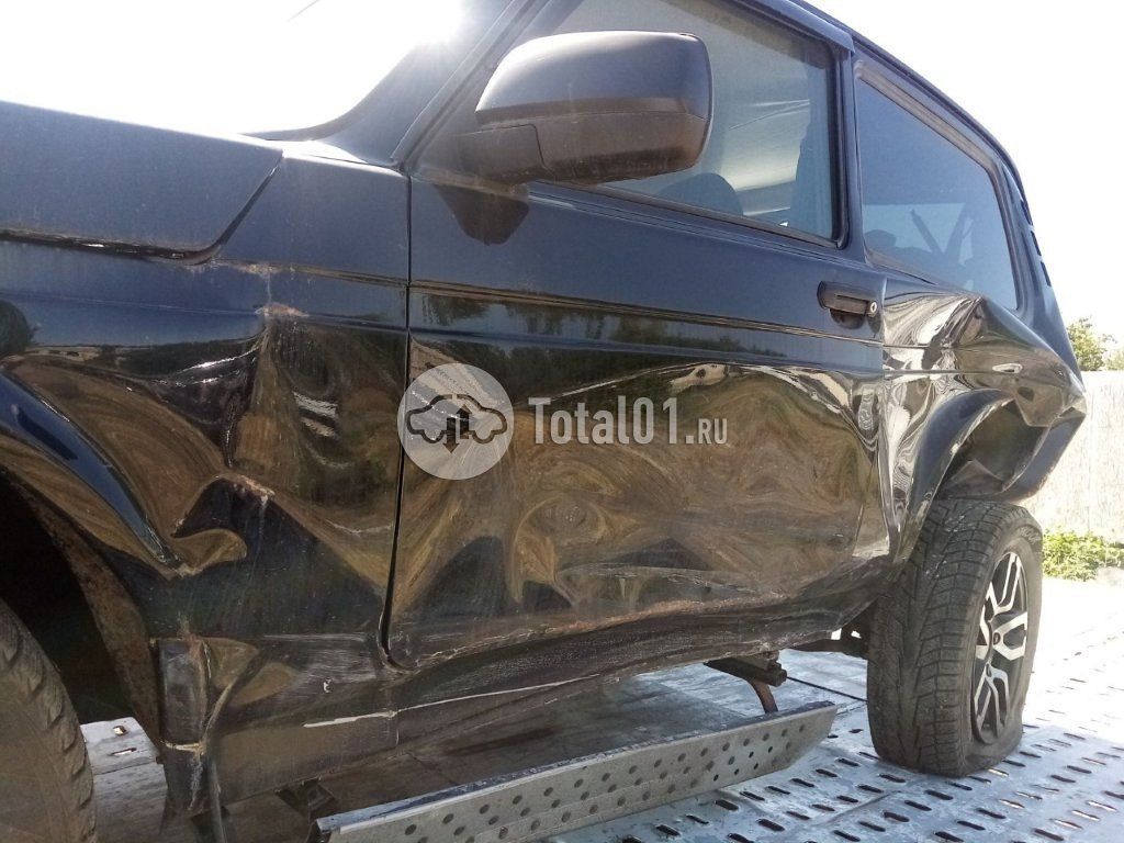 Фото ВАЗ (LADA) 212140 28