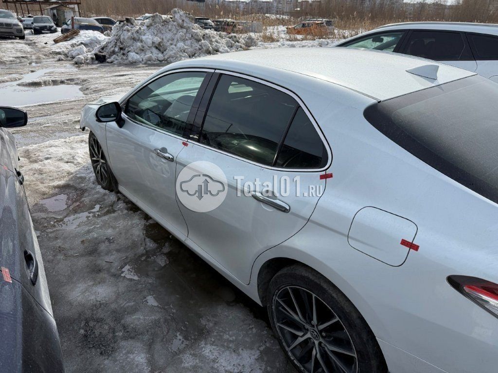 Фото Toyota Camry 4