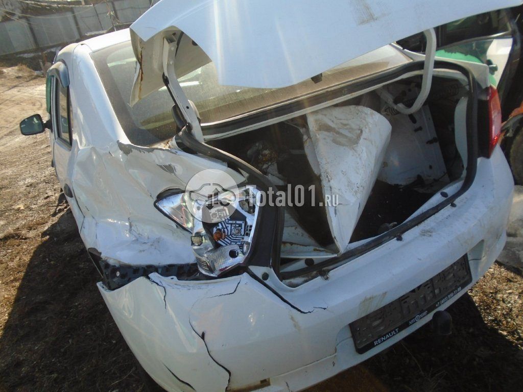 Фото Renault Logan 90