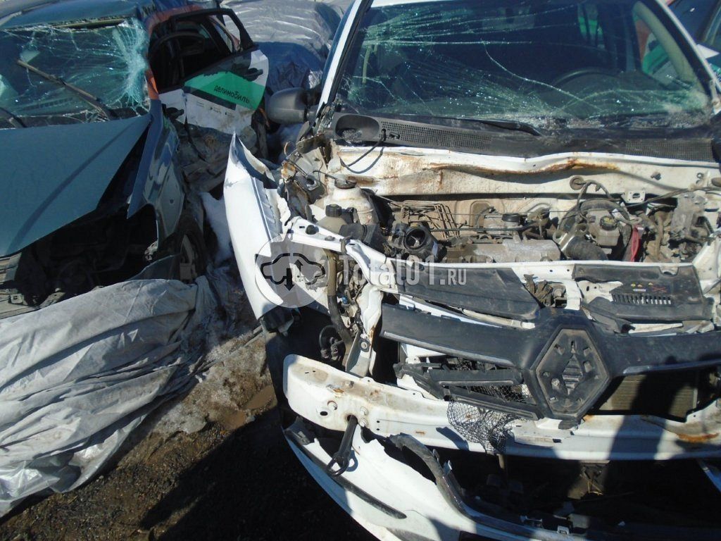 Фото Renault Logan 96