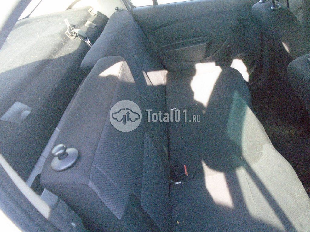 Фото Renault Logan 140