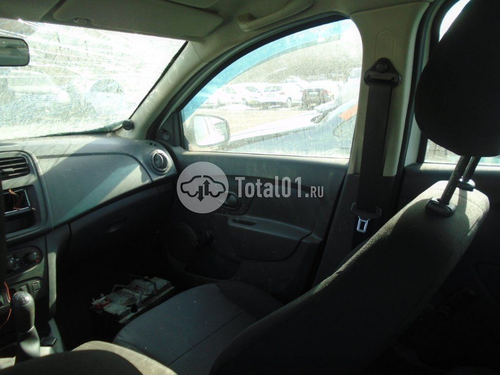Фото Renault Logan 162