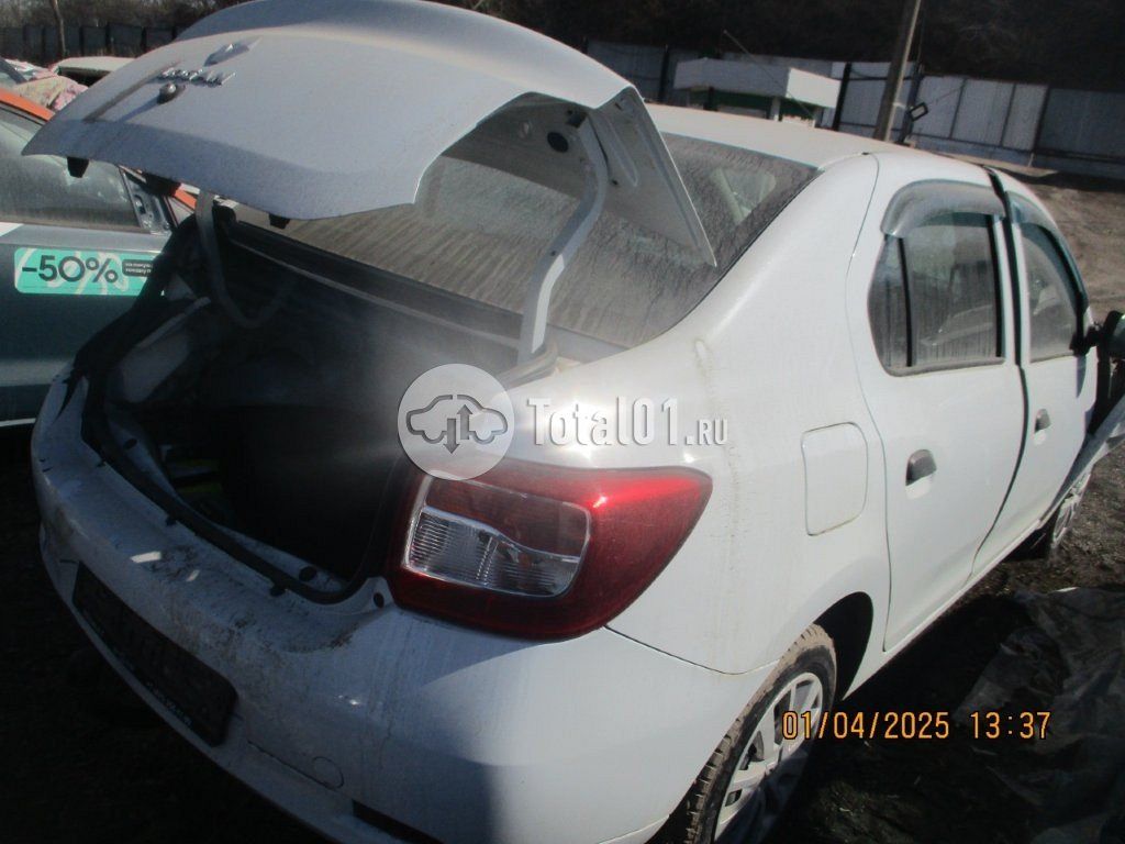 Фото Renault Logan 182