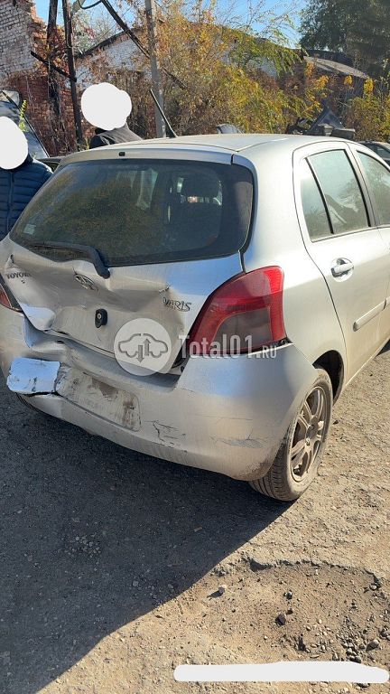 Фото Toyota Yaris 6