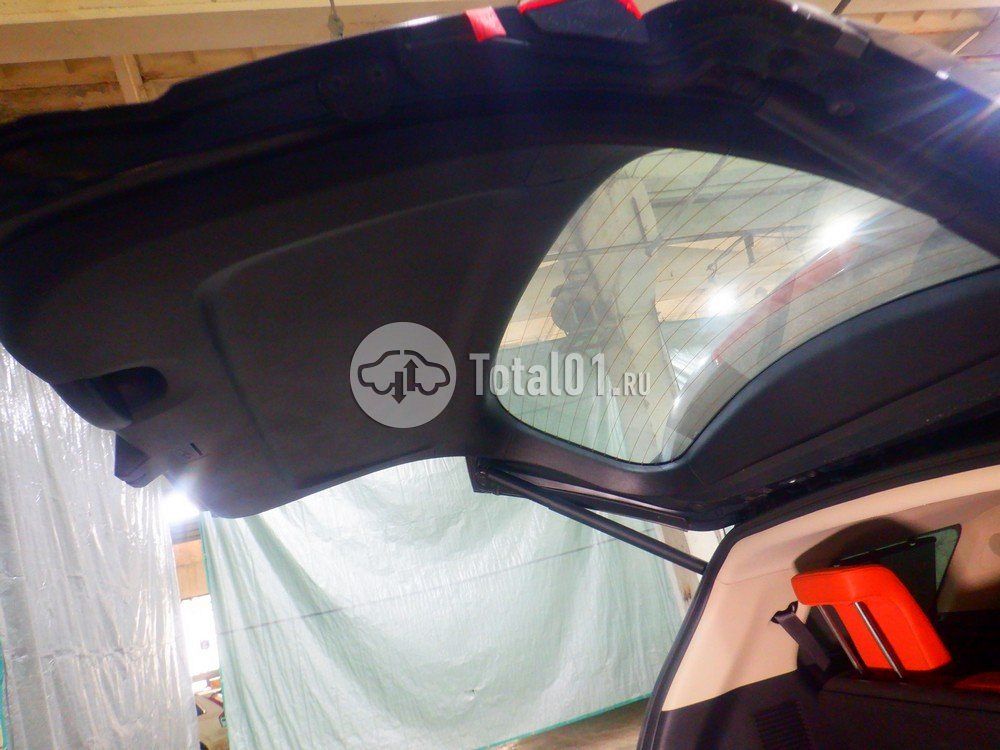 Фото KIA Carnival 76