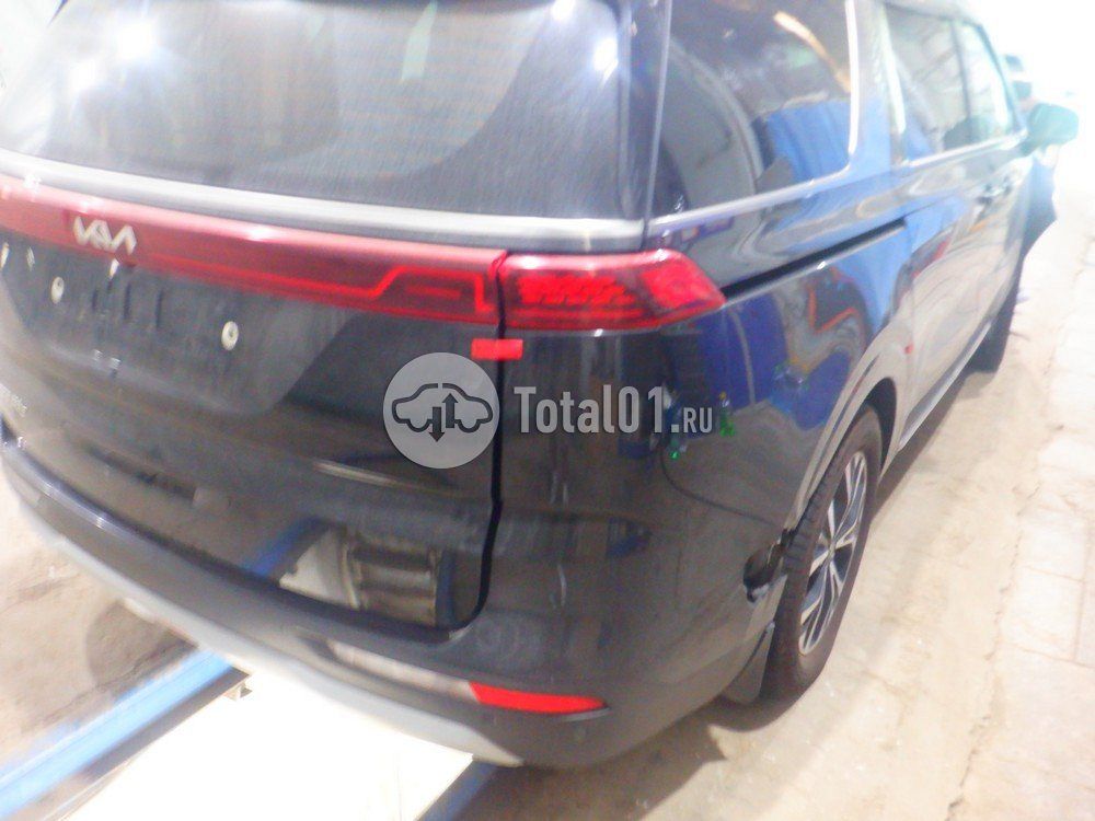 Фото KIA Carnival 178
