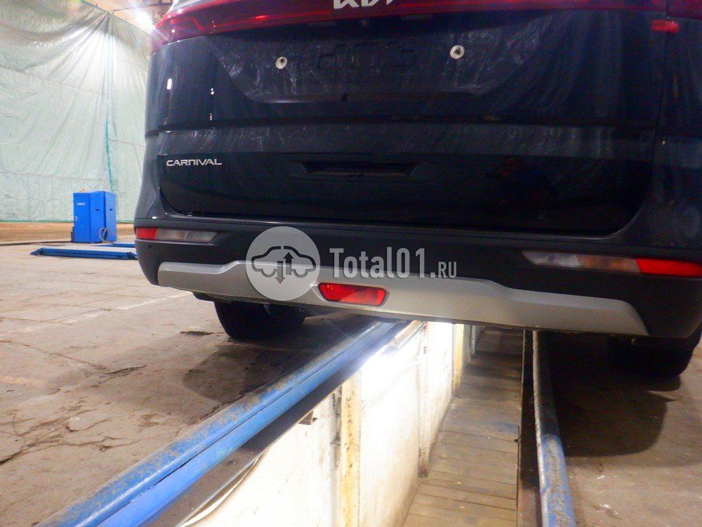 Фото KIA Carnival 184