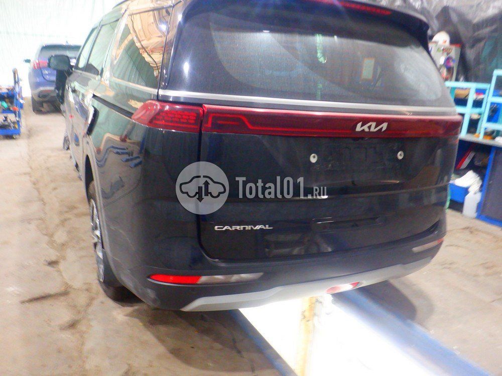 Фото KIA Carnival 188