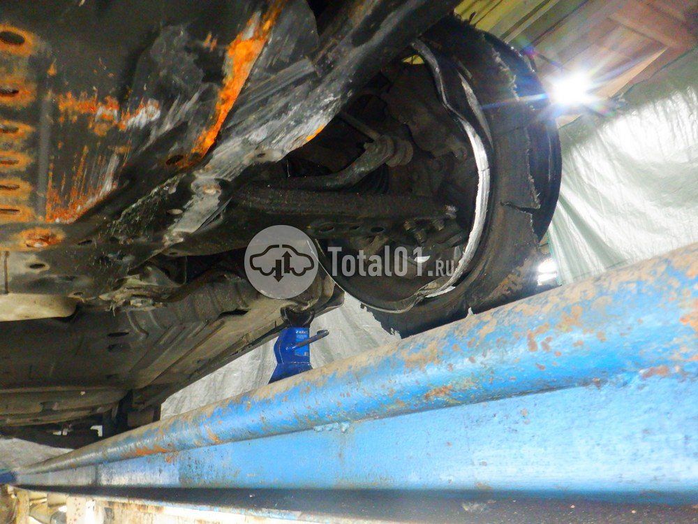 Фото KIA Carnival 300