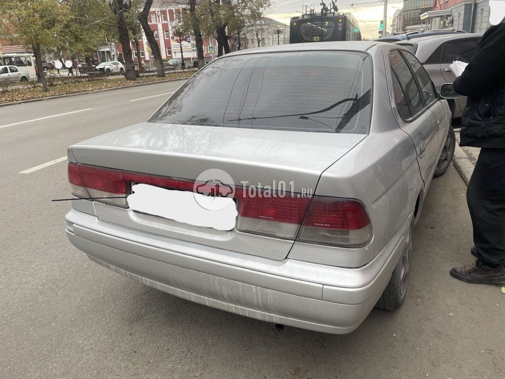 Фото Nissan Sunny 2