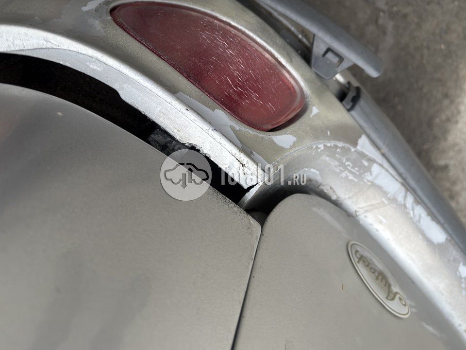 Фото Nissan Tino 6