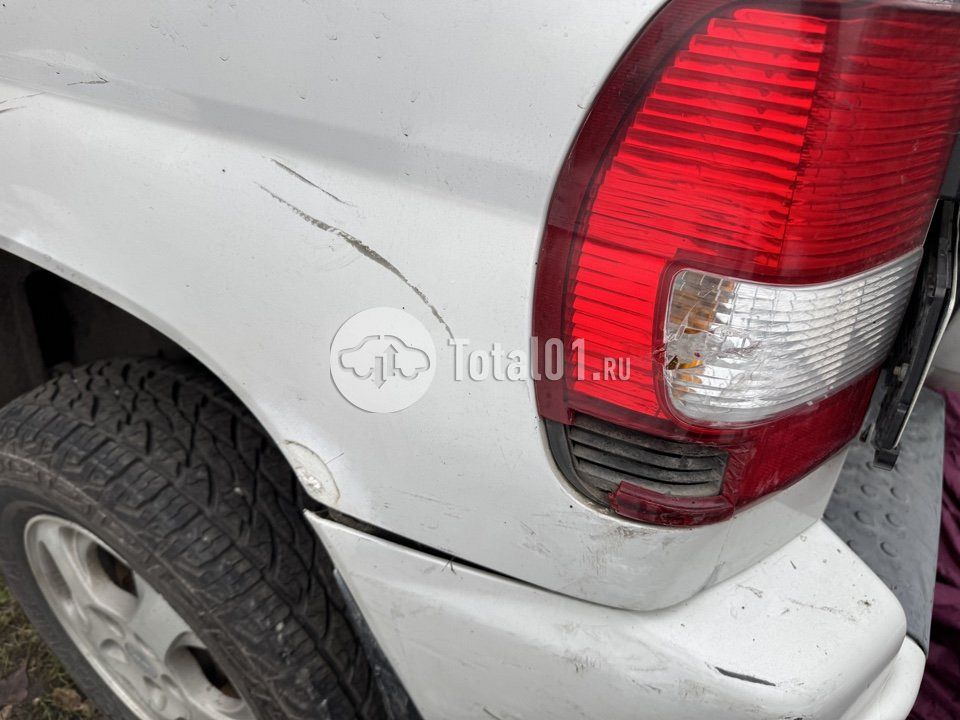Фото Mitsubishi Pajero 98